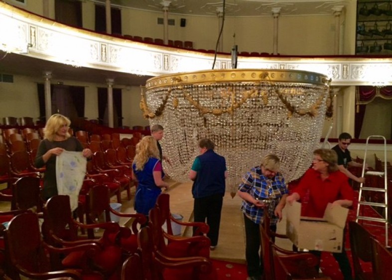 6vscfazurwo.jpg?itok=Y9ZRz1I9