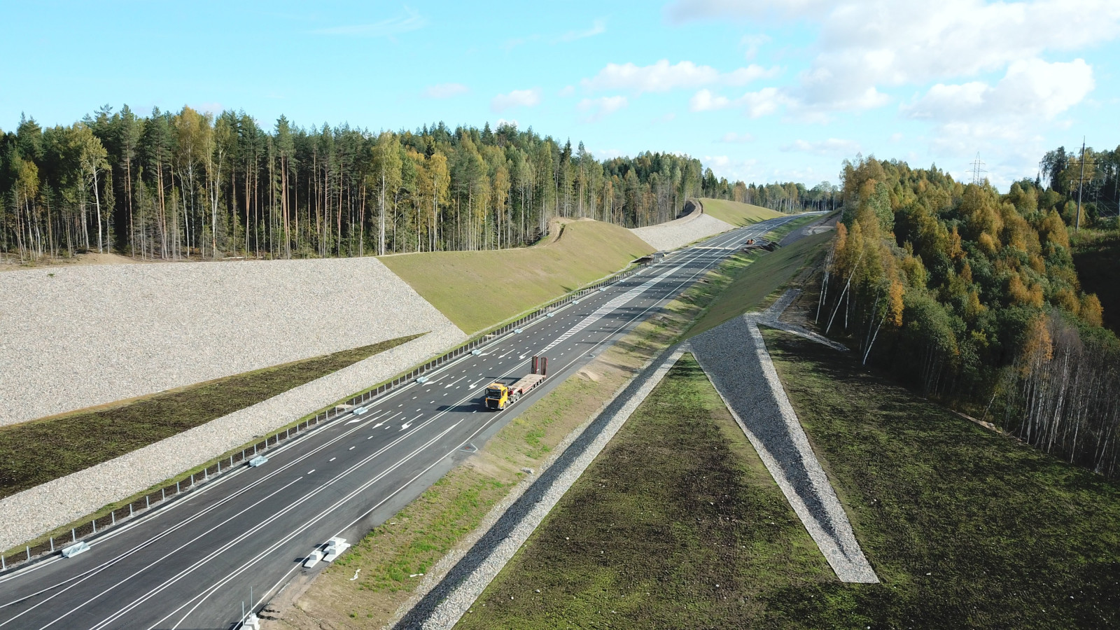 Трасса а 121 сортавала петрозаводск. Автодорога сортавала. Трасса приозерск-сортавала гравийная. Дорога приозерск сортавала. Карелия трасса на сортавалу.