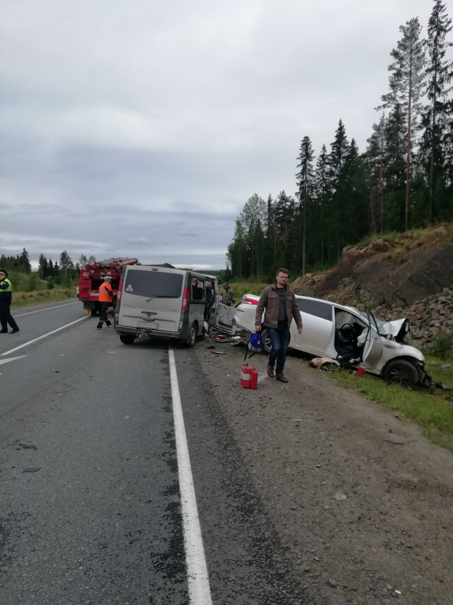 авария в карелии вчера на трассе. смертельное дтп с фурами в карелии. дтп в карелии на трассе. дтп в карелии на трассе. дтп в карелии на трассе.