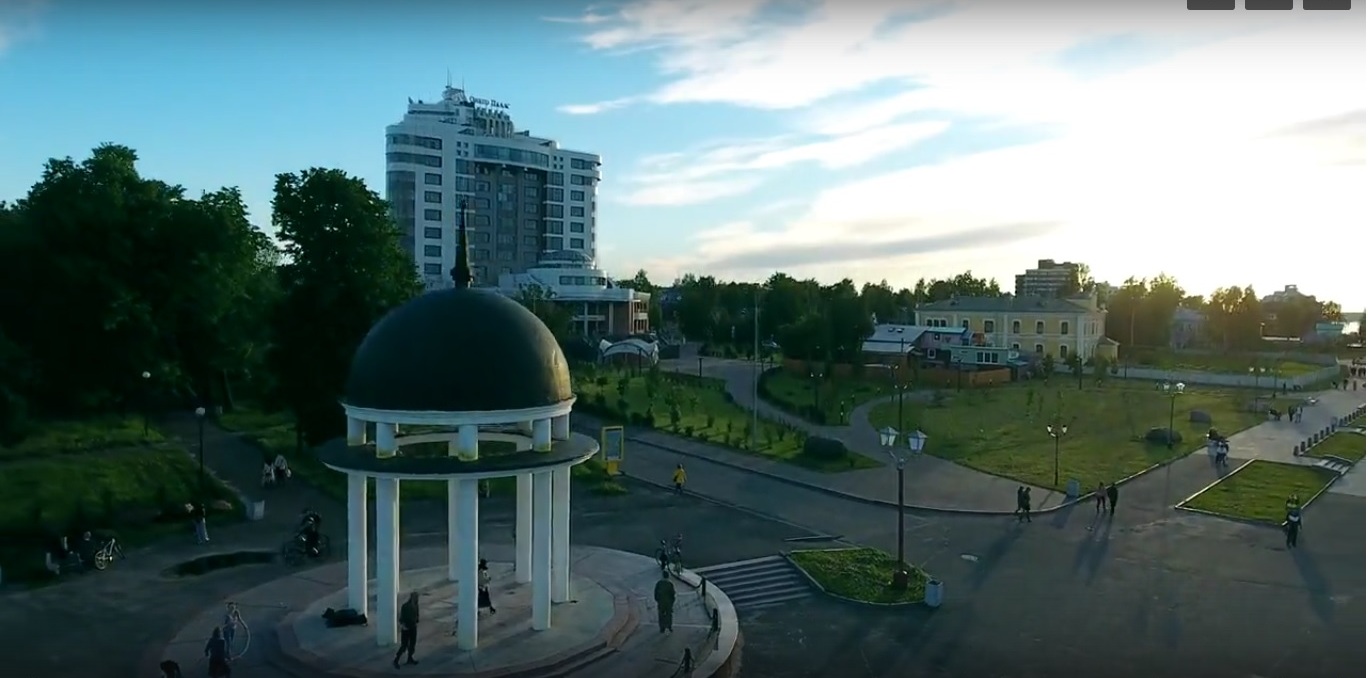 Петрозаводск снять. Курган с высоты птичьего полета Петрозаводск. Реальный Петрозаводск. Петрозаводск любимы.