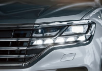 Автомобиль на улице