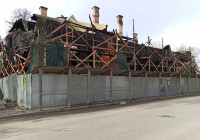 сгоревший памятник