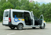 машина для перевозки маломобильных пациентов