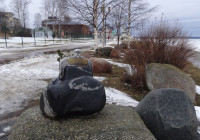 Кошелек на набережной