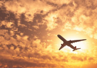 Самолет в небе