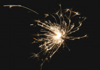 петарда_взрыв_бенгальский_огонь_фейерверк