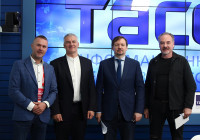 участники пресс-конференции