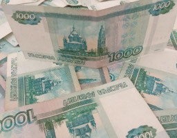 Деньги на столе