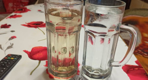 Белая и желтая вода в Кеми