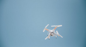 Беспилотник в небе