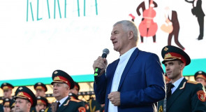артур парфенчиков на открытии фестиваля