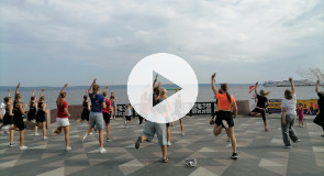 Онежская зарядка на набережной