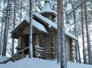 часовня на пригорке