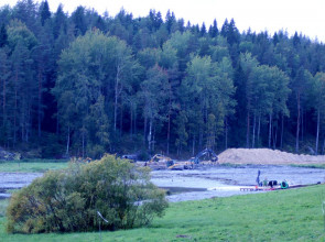 Работы на берегу Ладоги