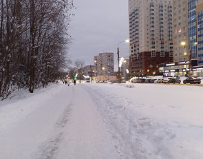 тротуар снег