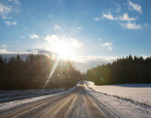 дорогоа_зима_снег_солнце