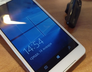 мобильный телефон