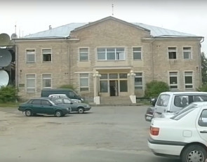 здание