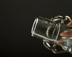 Бутылка алкоголя