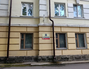 Дом на Анохина, 8