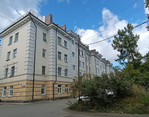 Дом на Анохина, 8