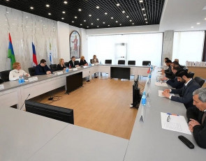 армянская делегация в мэрии