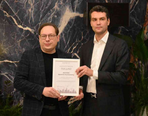 Арсений Анохов