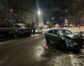 групповое столкновение