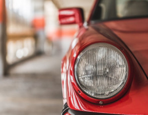 Легковой автомобиль