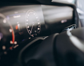 В салоне автомобиля