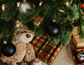 елка_новый_год_украшение_подарки