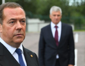 Дмитрий Медведев