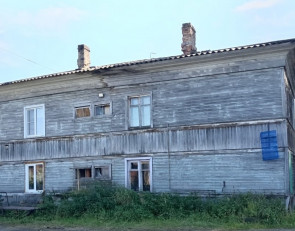 Аварийный дом в Кеми