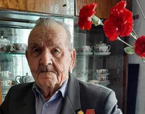 Ветеран Великой Отечественной П.Никитин