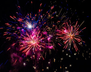 Фейерверк в небе