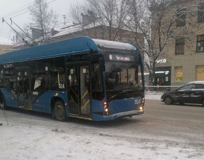 троллейбус