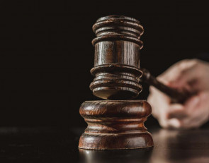 суд_фемида_молоток