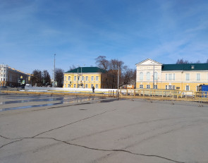 Каток в городе