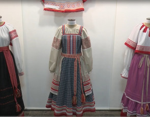 Коллекция костюмов