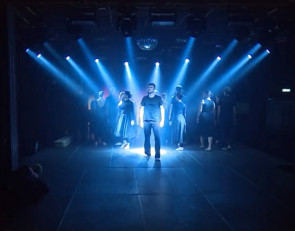 Танцевальный перфоманс в Петрозаводске