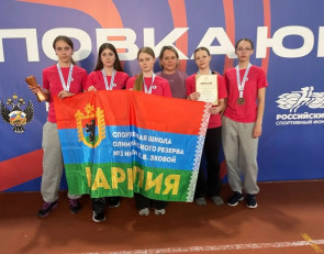 Легкоатлетки лицея №40