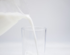 молоко_стакан
