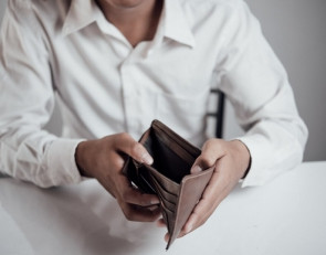 алименты_мужчина_кошелек_долг