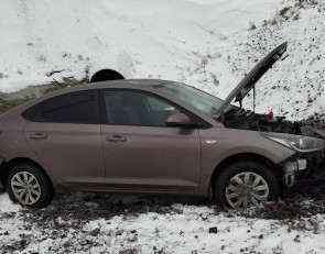 машина_кювет_зима