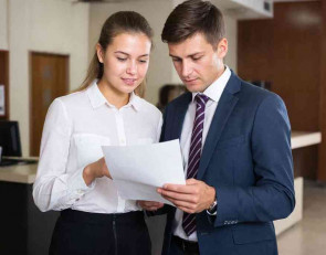 пара в банке