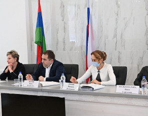 заседание петросовета