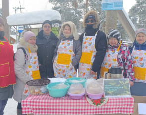 Жители Сяпси напекли пироги