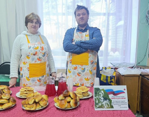 активисты напекли пироги