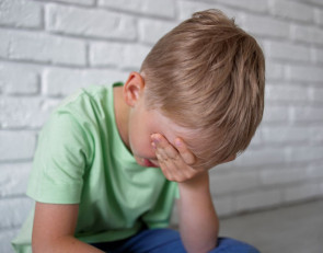 Плачущий ребенок