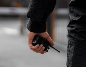 Полицейский на улице